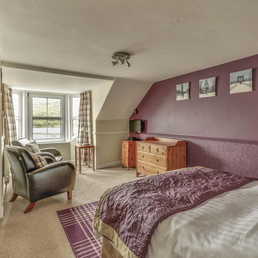 Bed and Breakfast Twostones à Arrochar Extérieur photo